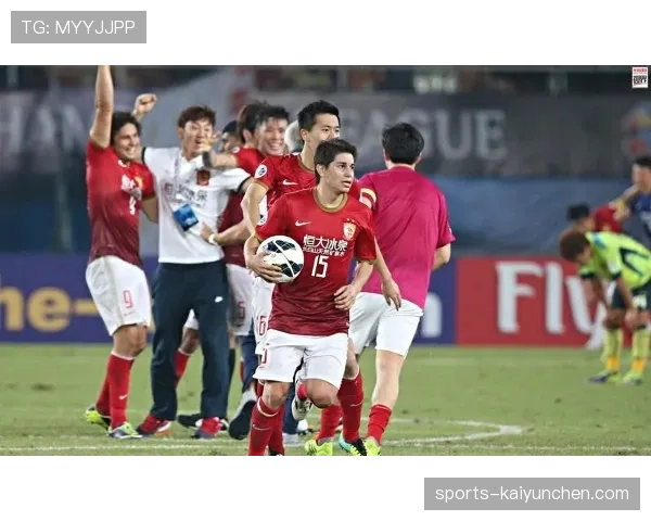 裁判哨音在足球比赛中判罚及比赛节奏控制规则解析